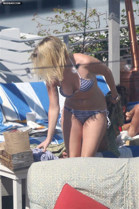 Alice Eve Boobs Bikini At A Beach In Miami Nudbay