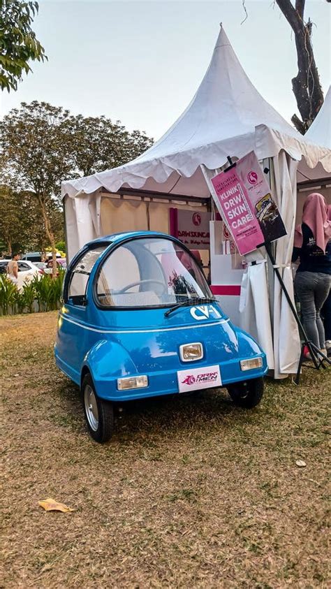 Microcar Blue Suzuki CV1 In Outdoor Car Meet Editorial Stock Image