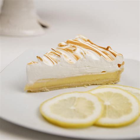 Tarta Cu Crema De Lamaie Si Bezea Gr Degusteria Francesca