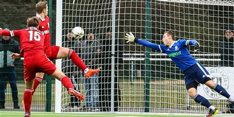 Spektakuläre Torwart Szene bei Brackels Last Minute Sieg