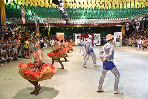 Beleza E Cultura Marcam Noite Do Concurso De Quadrilhas No Arrai Do