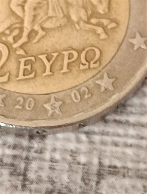 Moneda De Euros Grecia Con Defectos Y La Letra S En La Estrella