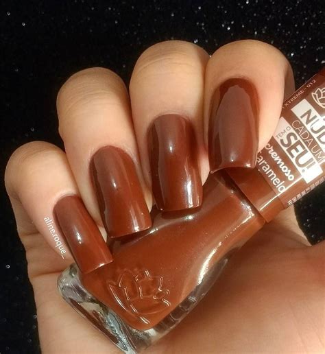 Caramelo Dailus Nude Cada Um Tem O Seu Unhas Coloridas Esmalte