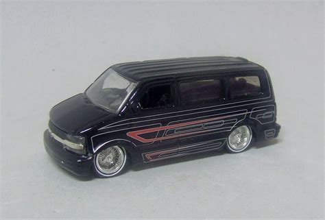 Chevrolet Astro Van Black 164 Scale Jada Toys Chevrolet Astro