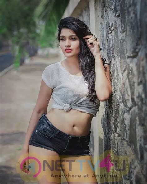 Actress Divya Saurabh Kedar Hot Sexy Images Galleries HD