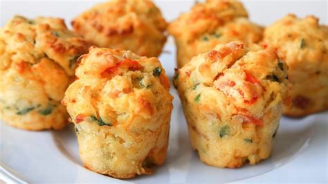 Savory Muffins: The Recipe for Tomato and Anchovies Muffins