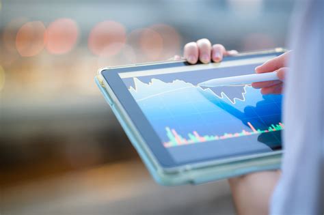 Setting Up the Ultimate Trading Workspace: A Practical, Human-Centered