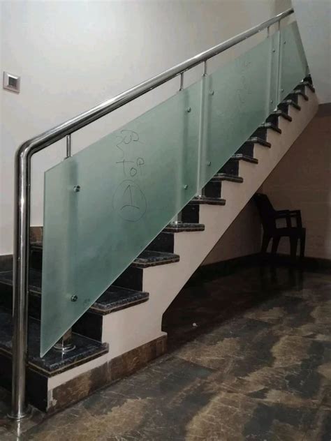 Stairs Stainless Steel Glass Railing For Home Material Grade Ss