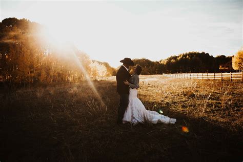 A Fall Country Wedding – Durango Weddings Magazine