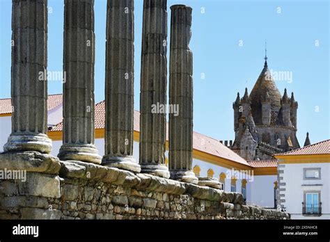 The Roman temple in Evora (Templo Romano, also called Temple of Diana), Portugal Stock Photo - Alamy