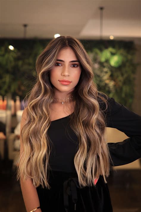 Na Era dos Influencers, hair stylists se aliam a marcas famosas