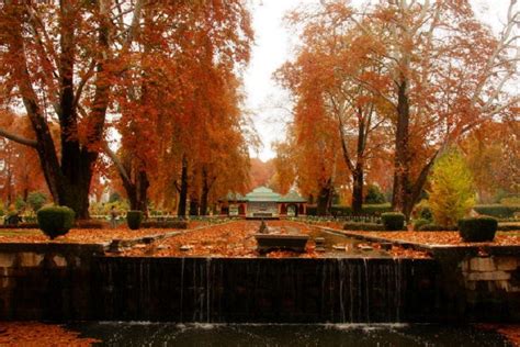 Shalimar Garden, Srinagar - Timings, Entry Fee, Best Time to Visit