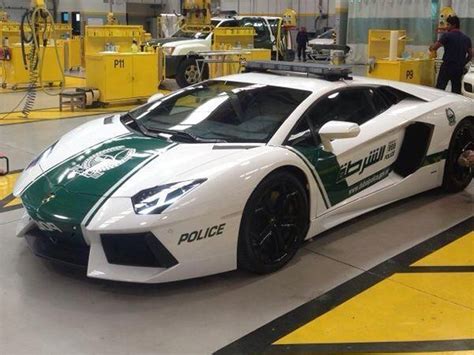 Lamborghini Aventador police car for Dubai Police | DriveArabia