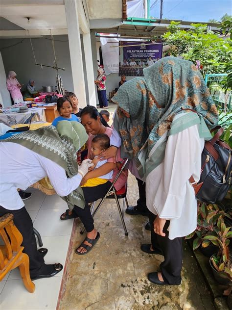 KEC CILEDUG Sekel Dan Kasi Ekbang Monitoring Kegiatan Posyandu Dan