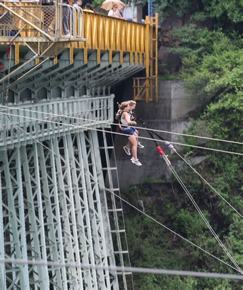 Bridge Swing Victoria Falls - Zimbabay