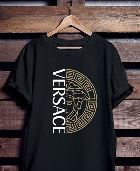 Pin By Onze On Estilo Acessorios New T Shirt Design Trendy Shirt