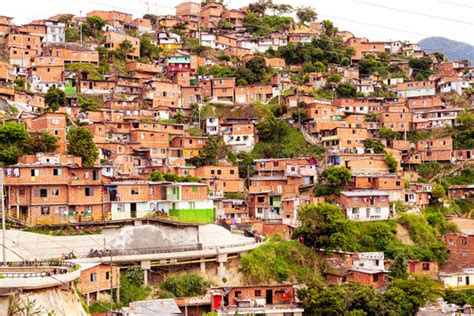 "Comuna 13" Images – Browse 399 Stock Photos, Vectors, and Video ...