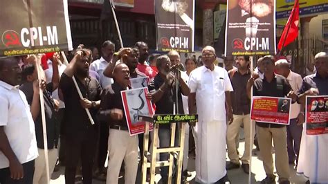 Tn Cpi M Workers Stage Protest Against Governor Rn Ravis Remark