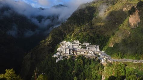 Plan Your Next Vaishno Devi Yatra With This Handy Guide