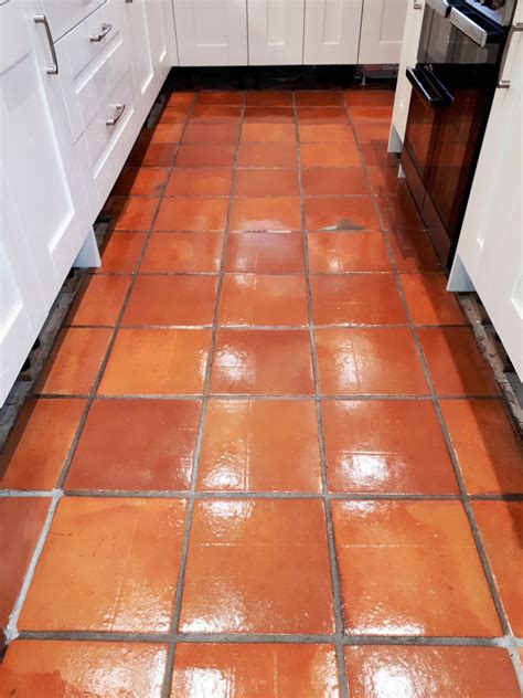 Mexican Terracotta Kitchen Rejuvenated in Redditch - Tile Cleaners ...