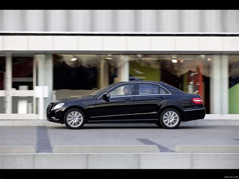 Mercedes Benz E Class Guard Side Caricos