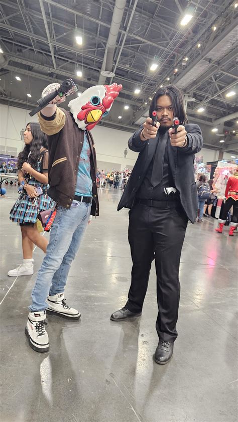 We took our Hotline Miami Cosplay to LVLup Expo this weekend!! : r