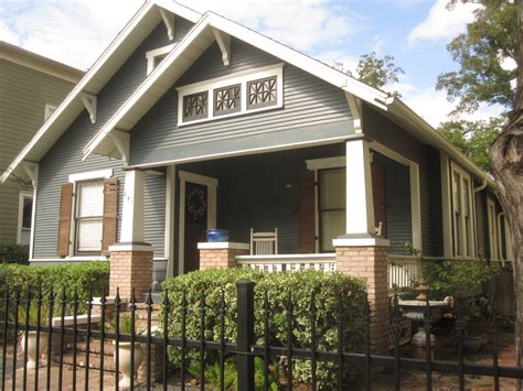 The OtHeR HoUsToN: MORE BEAUTIFUL BUNGALOW PAINT COLORS