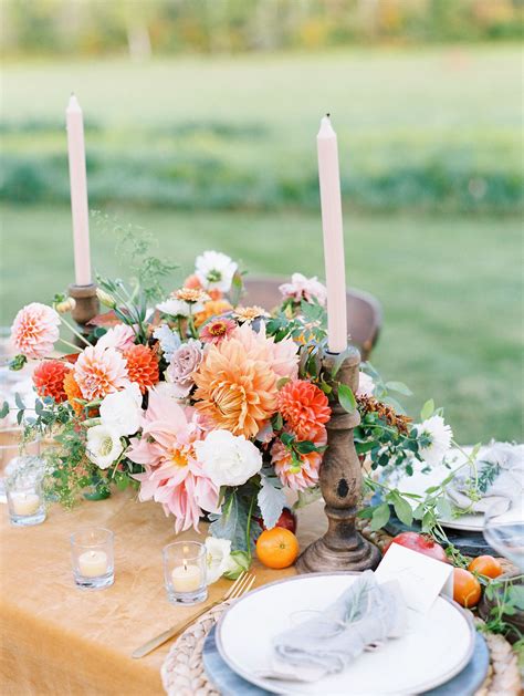 New England Wedding Inspiration With A Honey Velvet Tablescape ⋆ Ruffled