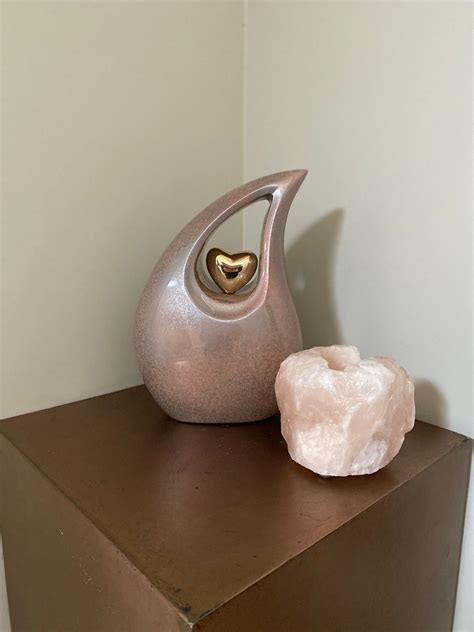 Crematie Urn Teardrop Messing Urn Met Hart Laagste Prijs