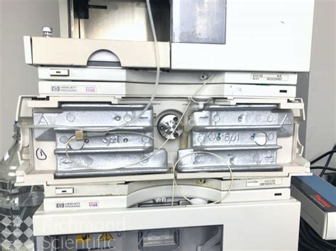 Agilent Hplc System With Degasser Quat Pump Als Colcom Uv