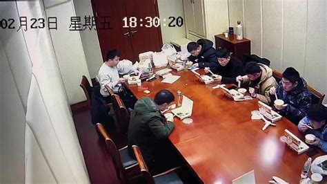 江苏句容公安：成功抓获嫌疑人后，他却晕倒了 凤凰网视频 凤凰网