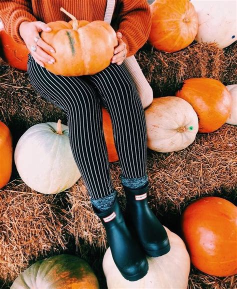 Vsco Foreverspookyseason Fall Photoshoot Fall Outfits Fashion