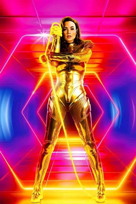 ‘wonder Woman 1984 Gal Gadots Diana Prince Wields The Lasso Of Truth In New Poster Action