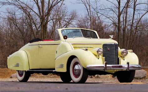 Cadillac V Series Convertible Coupe