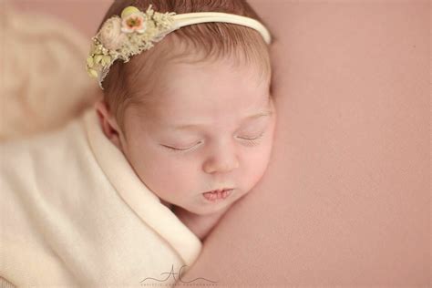 London Newborn Baby Girl Photos | Piper by Artistic Child Photography