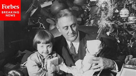 FLASHBACK: FDR Delivers Christmas Address To Inspire Nation As They ...