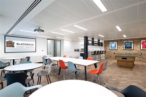 Inside Blackrock Expert Services’ New London Office - Officelovin'