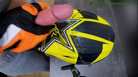 Cumshot On Fox Mx Helmet Xxx Mobile Porno Videos And Movies Iporntvnet