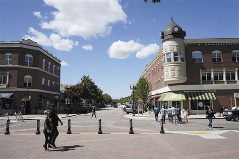 Downtown Paso Opens for Small Business Saturday • Paso Robles Press