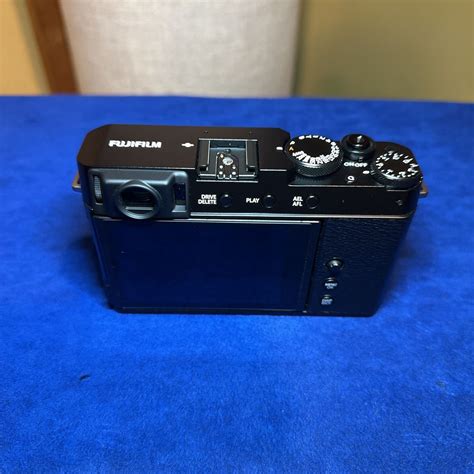 Yahooオークション Fujifilm X E4 ブラック 2022年3月26日購入 美品