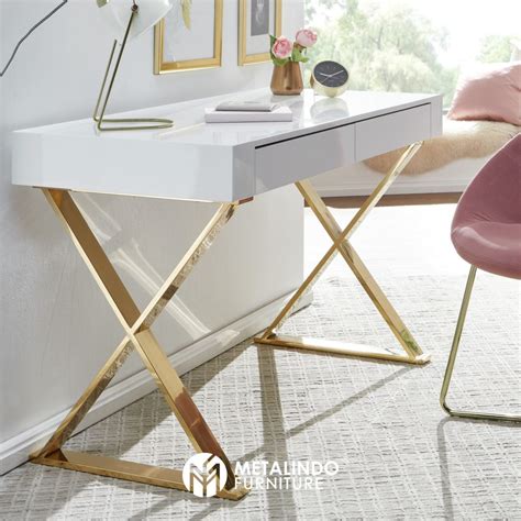 Meja Kantor Minimalis Modern Kaki Stainless Gold Metalindo Furniture