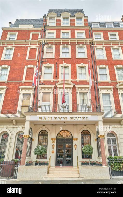 Bailey's hotel, London, England Stock Photo - Alamy