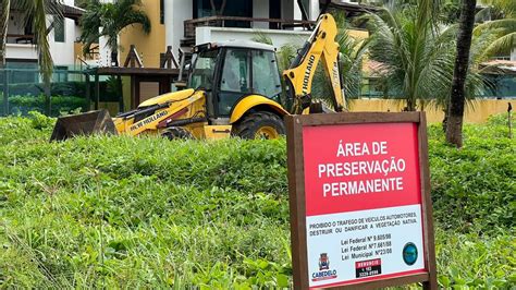 Obra de calçadão em Ponta de Campina em Cabedelo é suspensa após