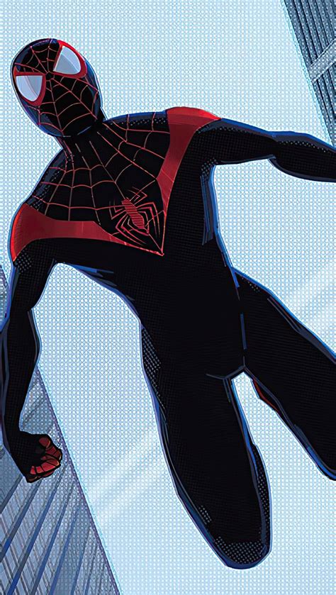 El hombre araña Miles Morales cayendo entre edificios Fondo de pantalla