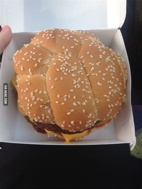 That One Time My Mcdonalds Burger Looked Like It Should 9gag