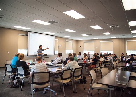 communicate  vision   compelling   reiland