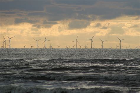 Nc Governor Joins State Federal Offshore Wind Partnership Coastal Review