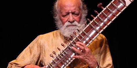 Pt Ravi Shankar Biography Famous Musician Pt Ravi Shankar Sitar