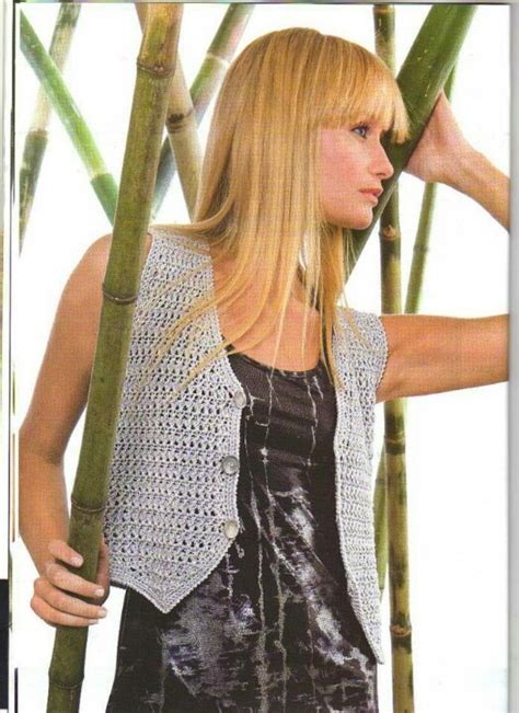 Pin on Aleatório Crochet sweater design Crochet top pattern Crochet