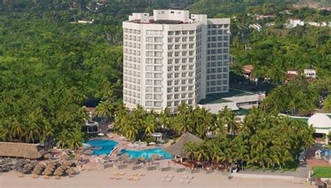 Sunscape Dorado Pacifico Ixtapa vacation deals - Lowest Prices ...